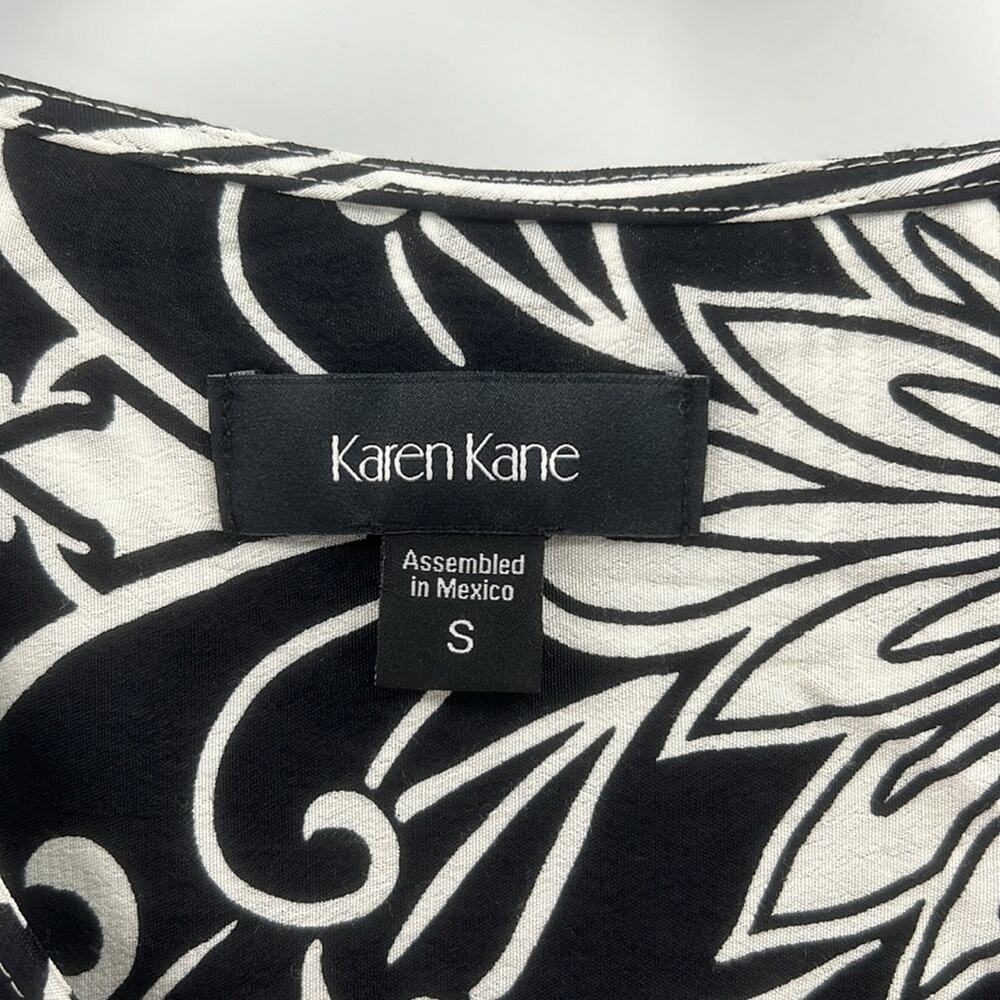 Karen Kane Women's Super Bloom Blouson Sleeve Top - Black/White - Small - NWT - Picture 3 of 9